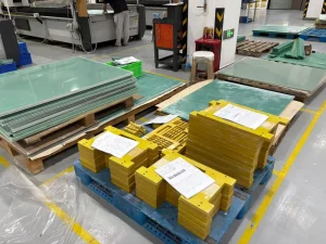 China Supplier’s High Voltage FR4 Epoxy Glass Sheet G10 Material Insulation Phenolic Resin Fiberglass Sheet For Various